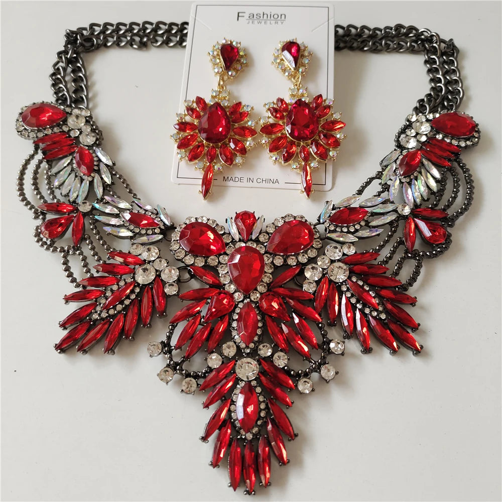 Boho Multicolor Leaf Choker red