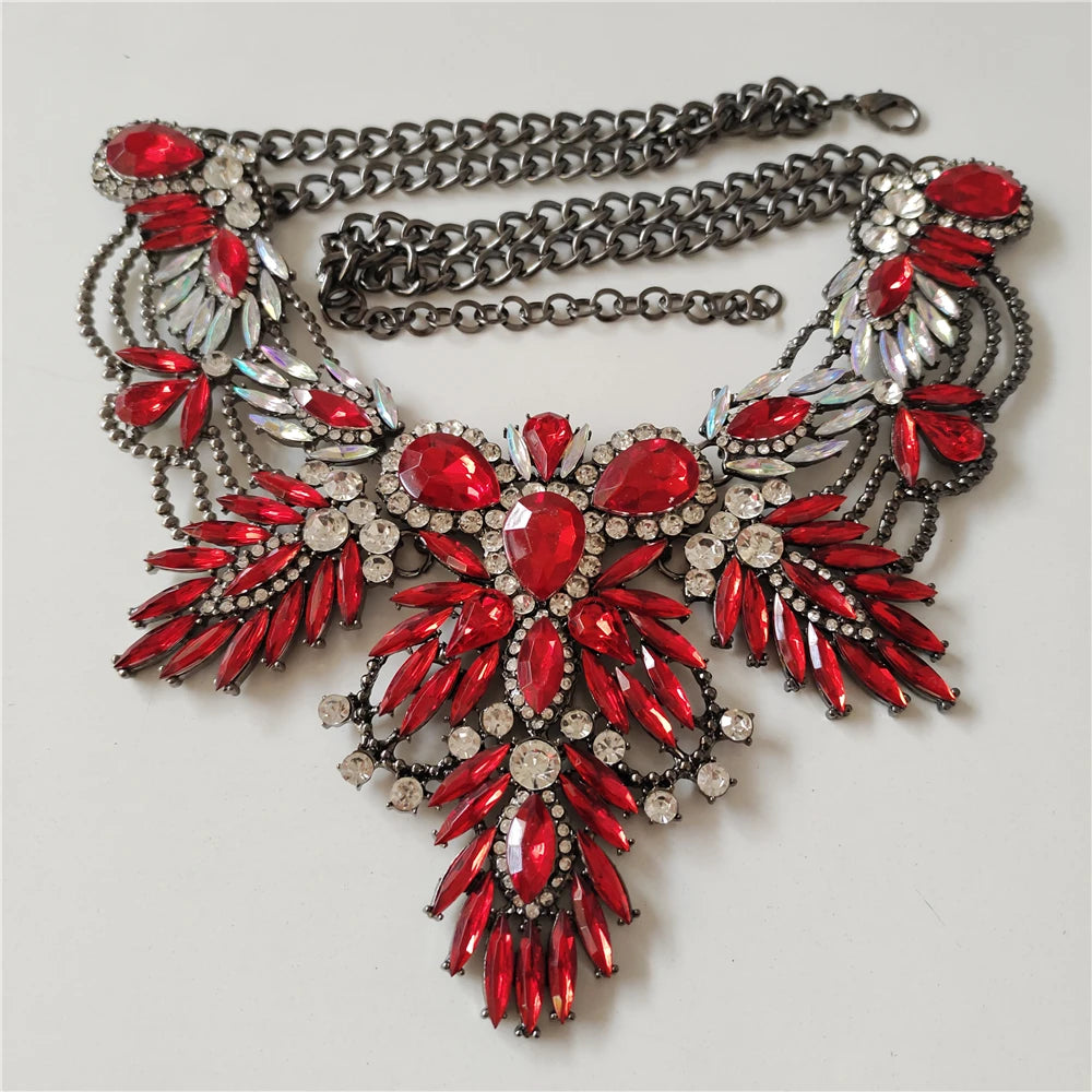 Boho Multicolor Leaf Choker red