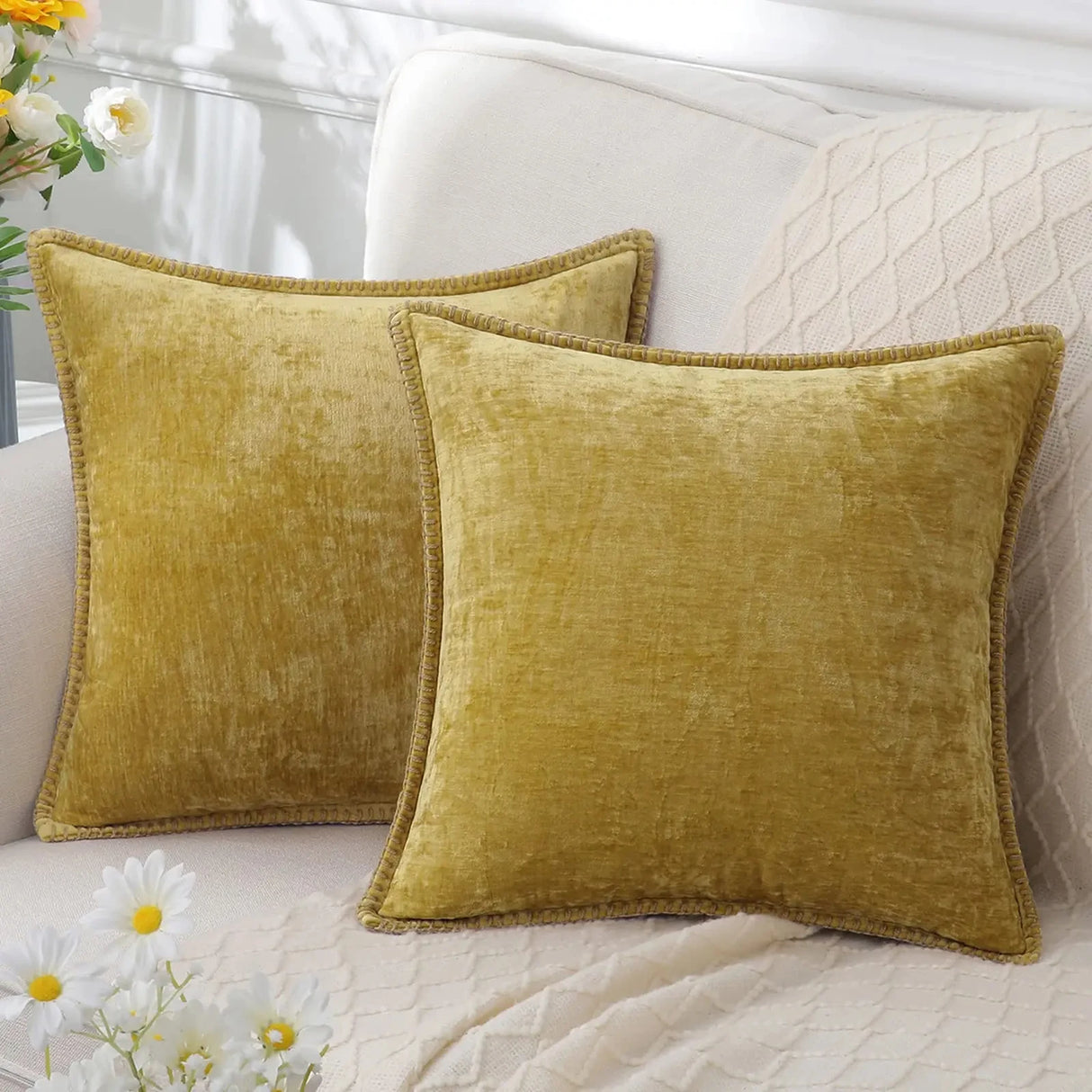 Soft chenille 45x45cm decorative throw pillow cover for couch, sofa, or bed