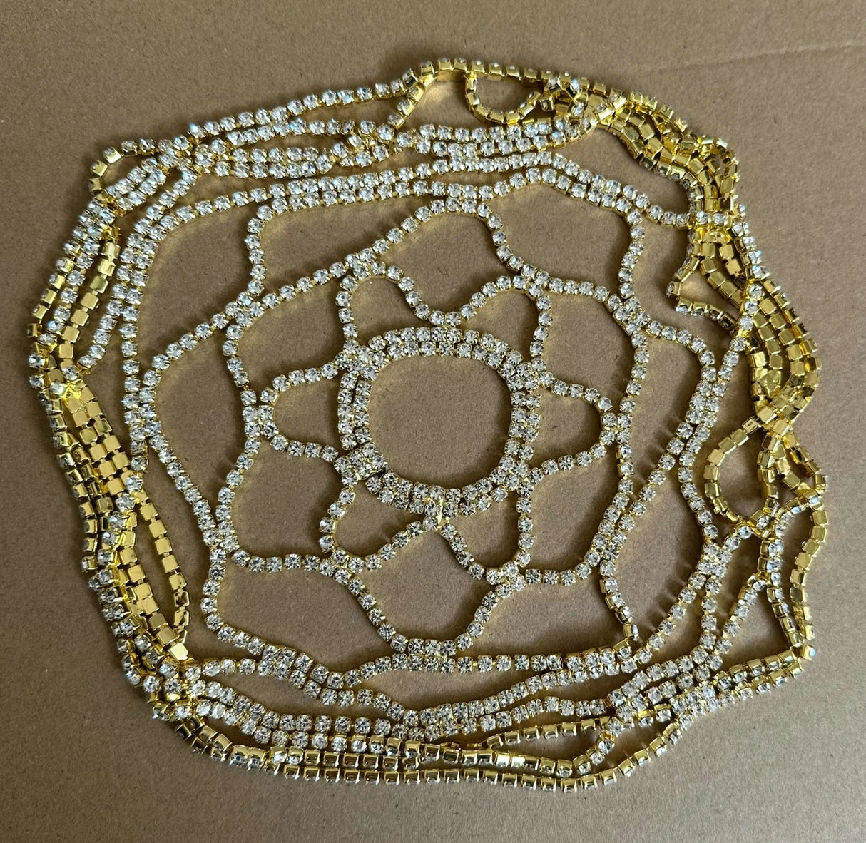 Crystal rhinestone bridal flapper headpiece with forehead and backside chain design