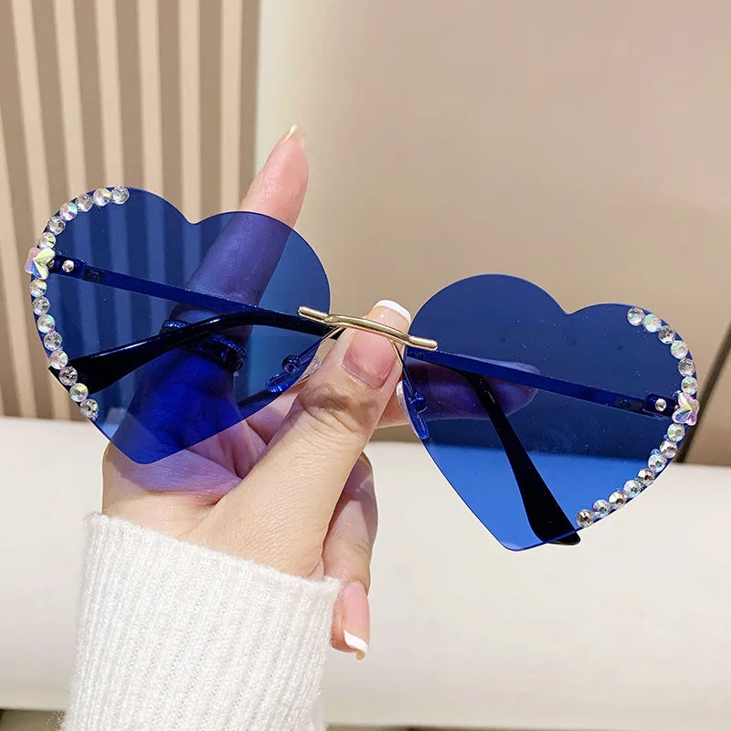 Blue Crystal Loving Heart Fashionable Frameless Gradient Sunglasses