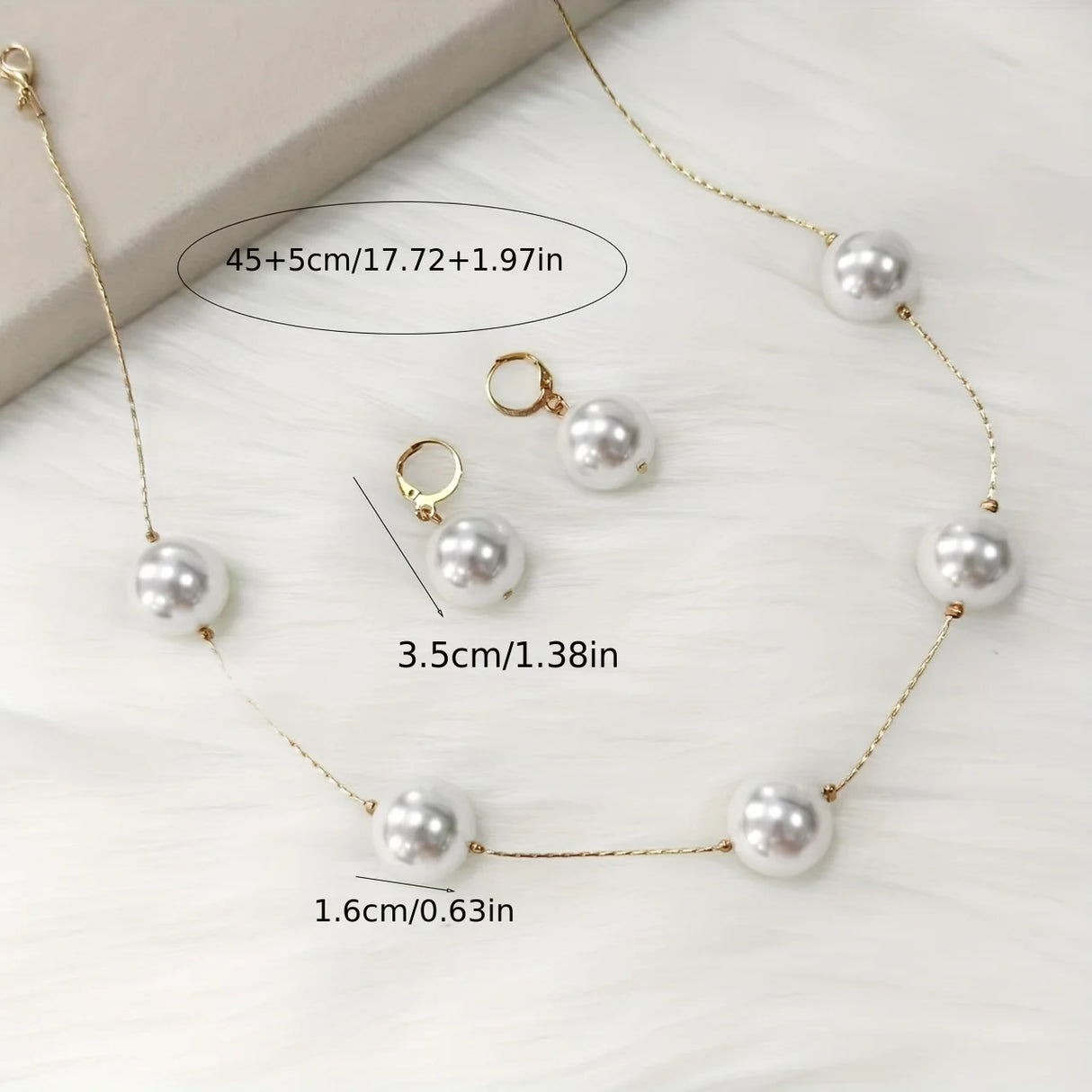 Size of Elegant Acrylic Pearl Earrings & Necklace Set