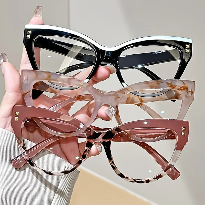 Collection of Elegant Cat Eye Reading Glasses with Metal Hinge