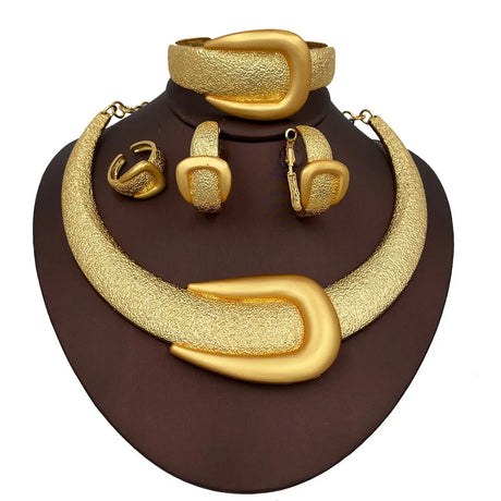 Exaggerate Wide Jewelry Set