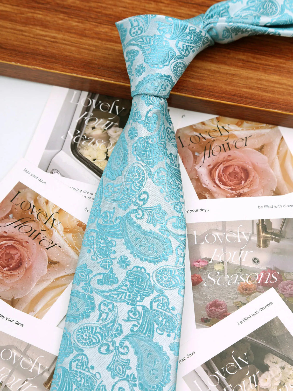 Blue Floral Casual Wear Jacquard Suits Necktie