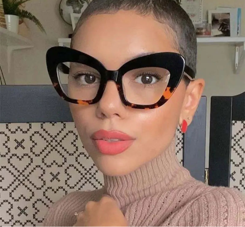 model using Floral Stitching Large Frame Anti-Blue Light Glasses