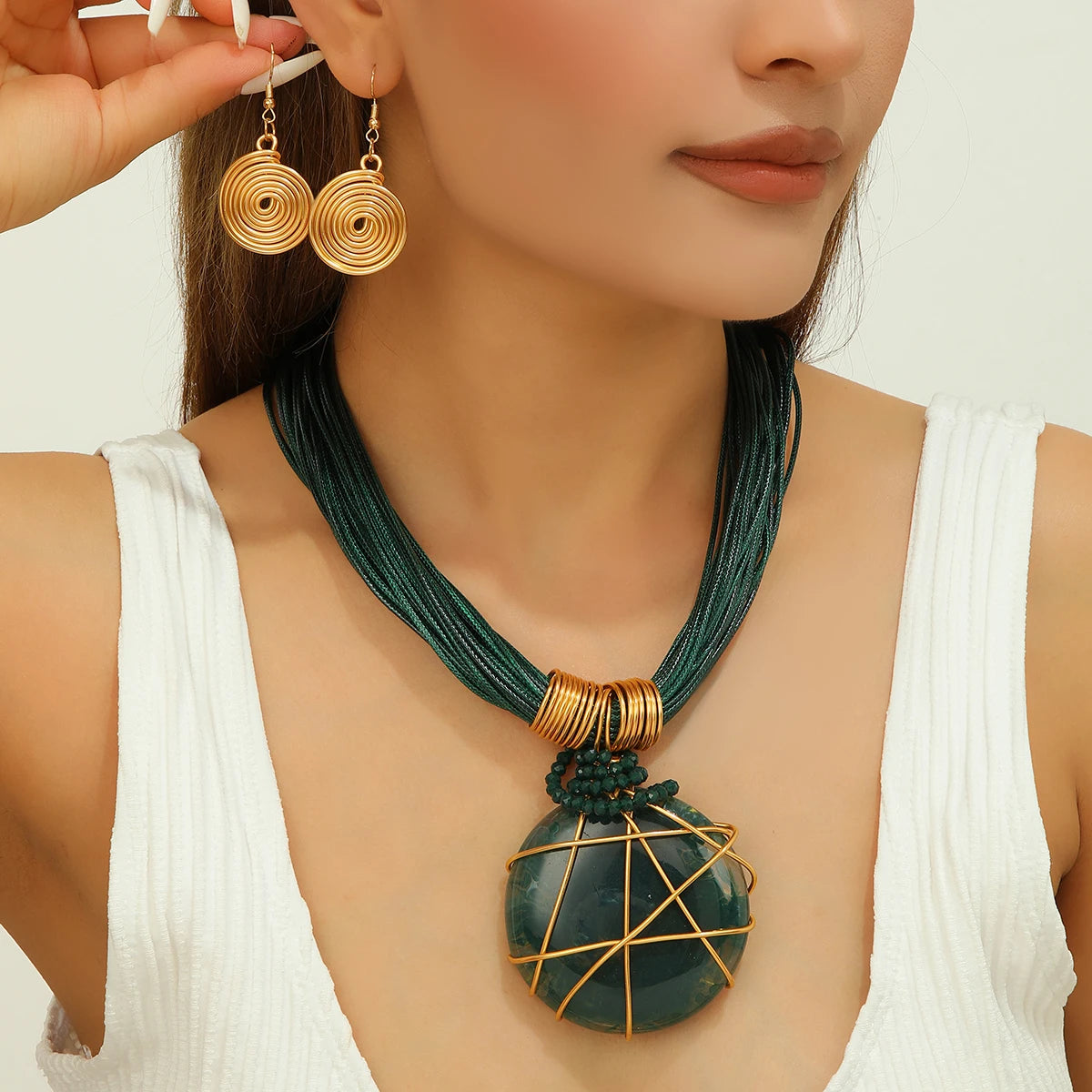 Green Geometric Round Resin Gems Aluminum Wire Woven Jewelry