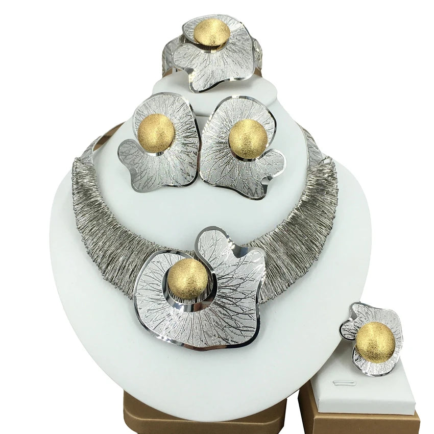 Gold-Plated Hollow Surround Jewelry Set