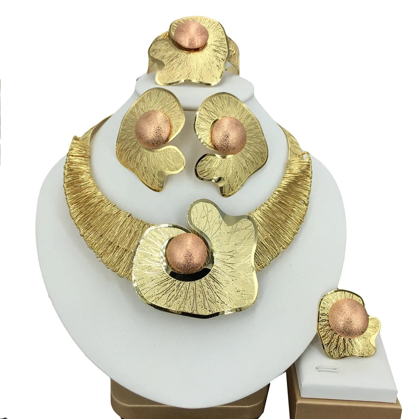 Gold-Plated Hollow Surround Jewelry Set
