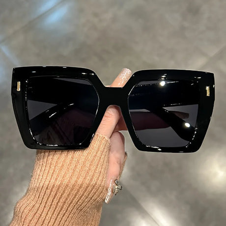 Black Gradient Large Square Fashion Sunglasses
