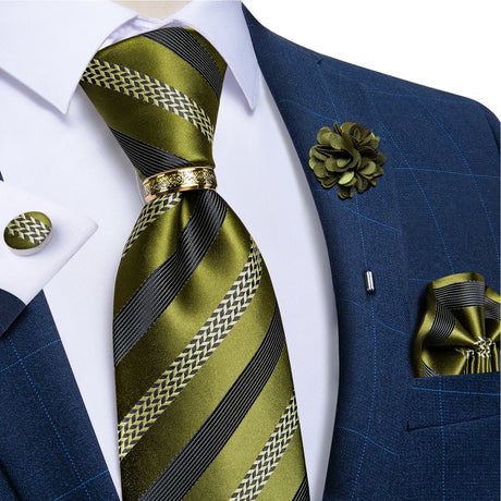 black gold stripe pattern tie set
