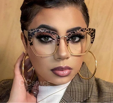 Model Using Leopard Oversized Cat Eye Anti Blue Light Eyeglasses