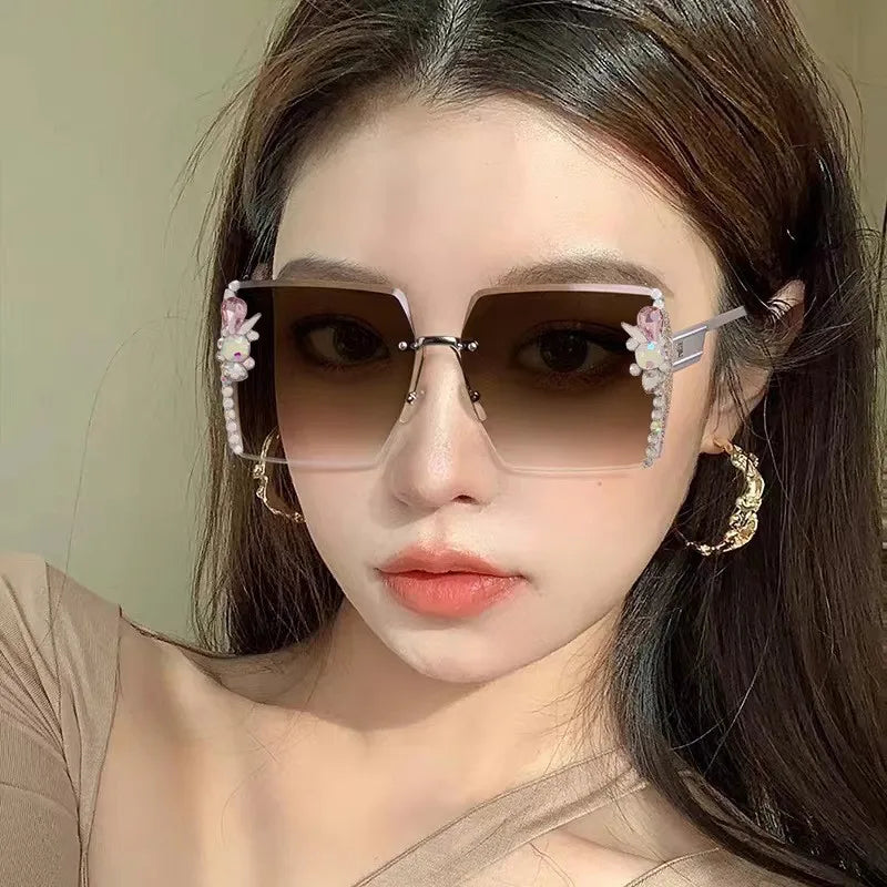 Model Using Luxury Oversized Square Rimless Sunglasses