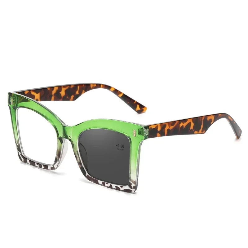 leopard green Luxury Retro Photochromic Reading Glasses