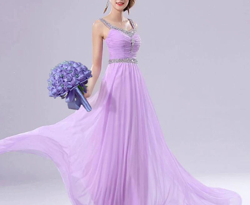 Bride Holding Luxury Rhinestone Handmade Flowers Bouquet