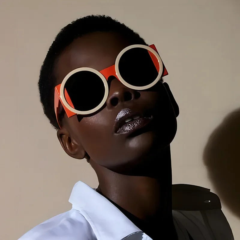 Model using Outdoor Round Double Color Sunglasses
