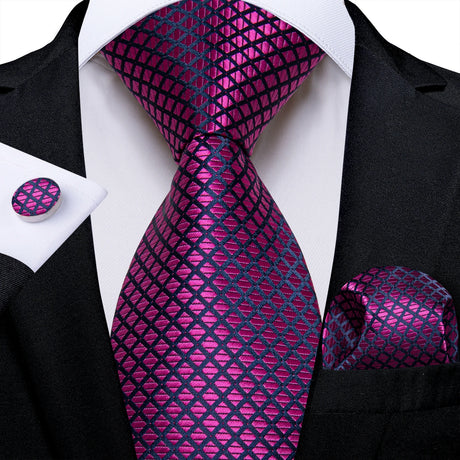 pink diamond design necktie set