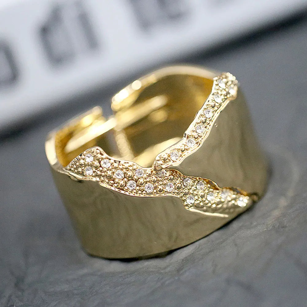 Gold Punk Exaggerated Irregular Crystal Cuff Bracelet