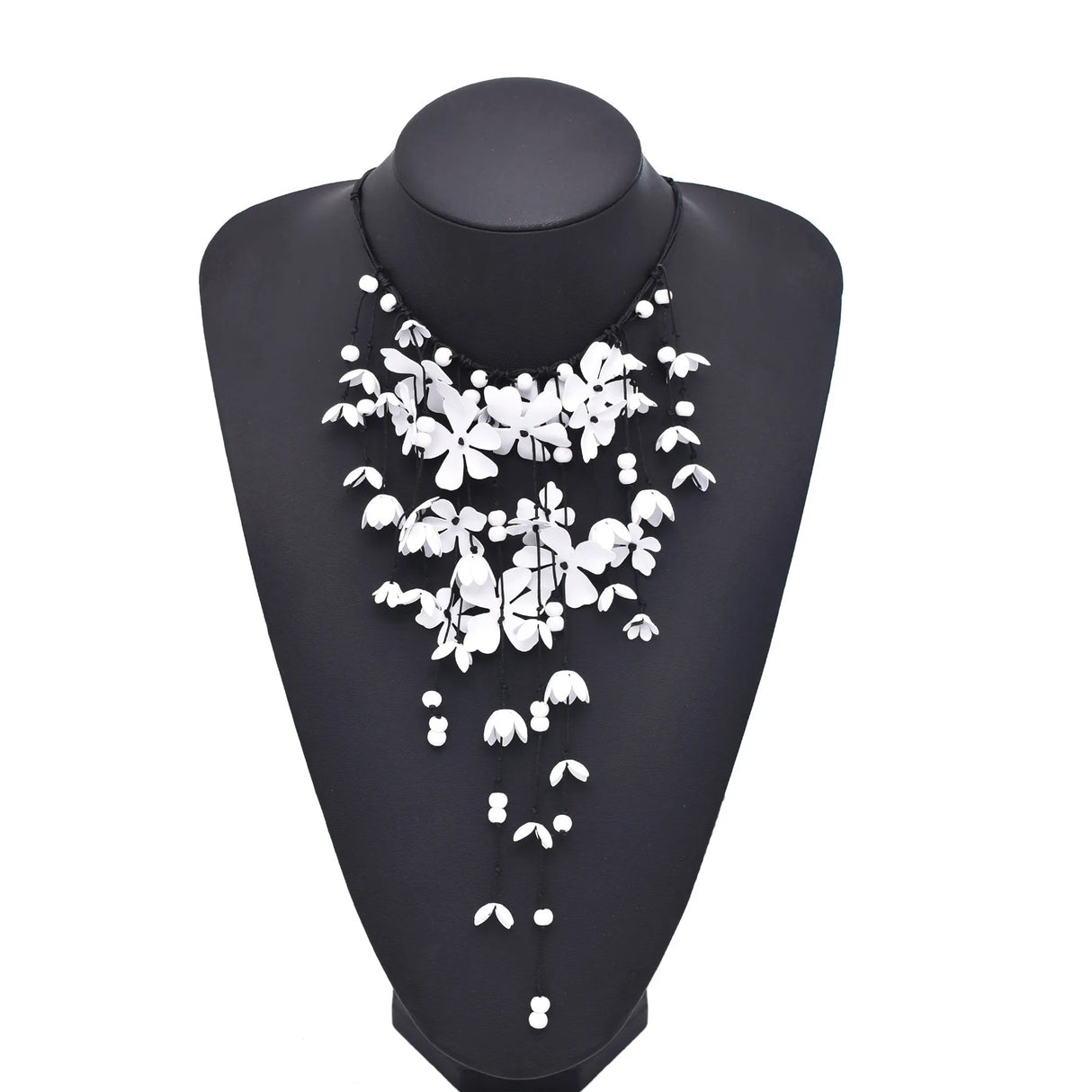 White Red White Black Alloy Flower Pendant Necklace