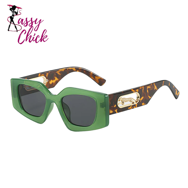 Retro Oval Sunglasses Sassy Chick Logo