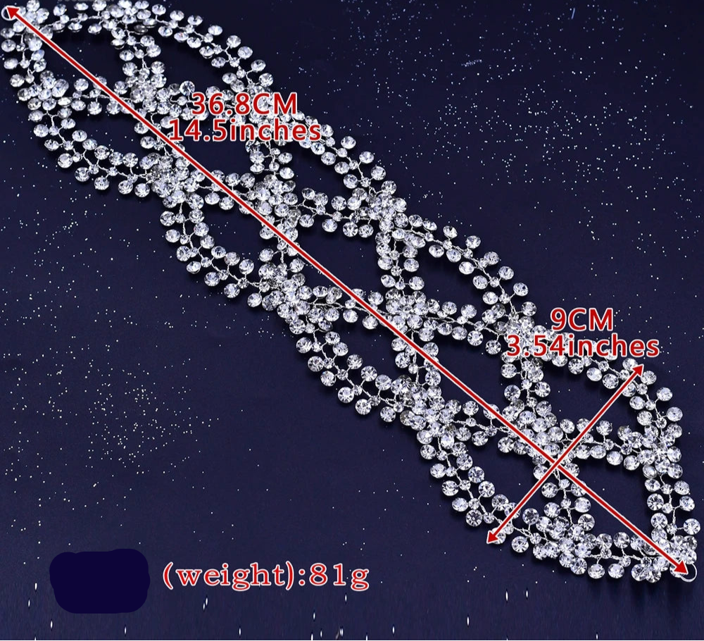 Size of tiara headdress