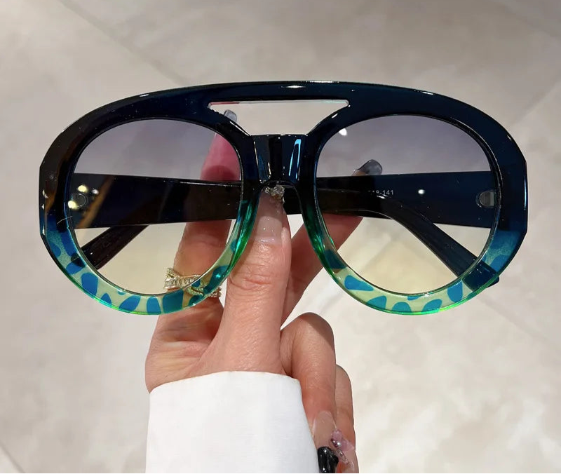 Round Goggle Gradient Sunglasses gradient black lens