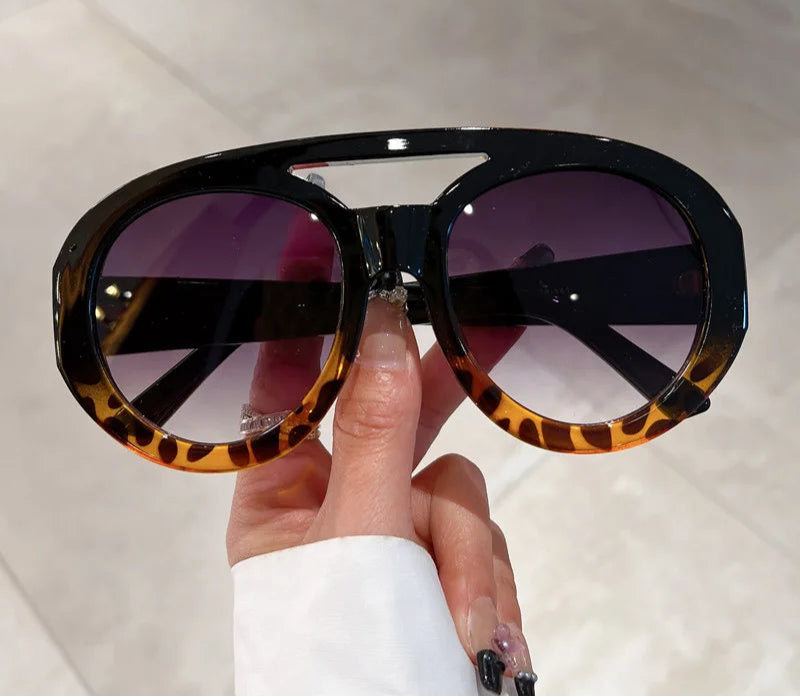 Round Goggle Gradient Sunglasses gradient purple lens