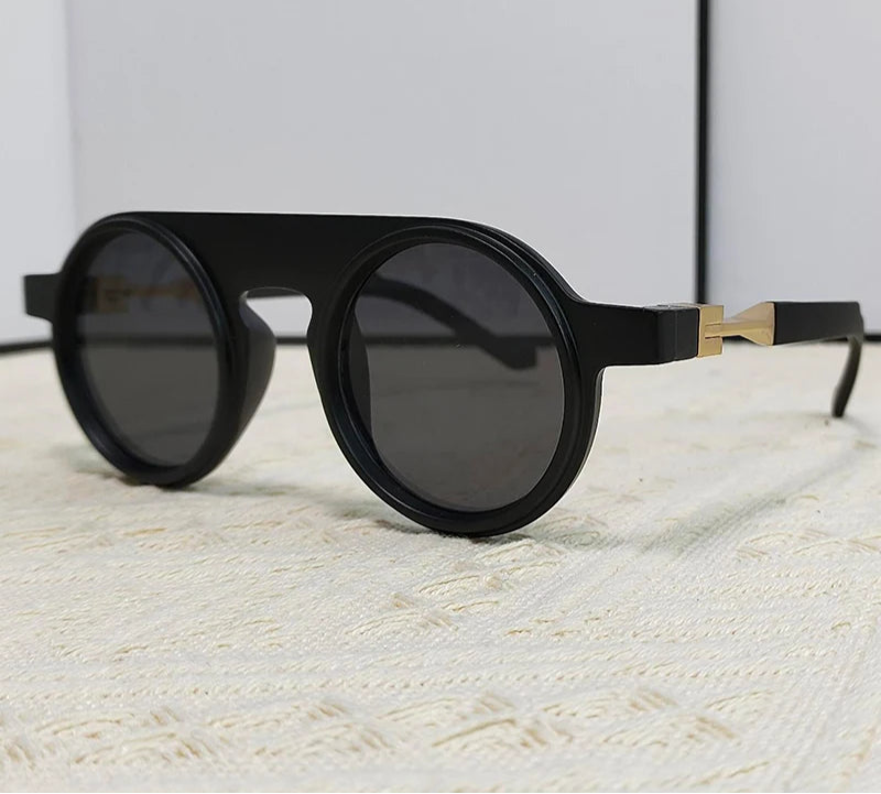 Round Punk Sunglasses black frame and lens