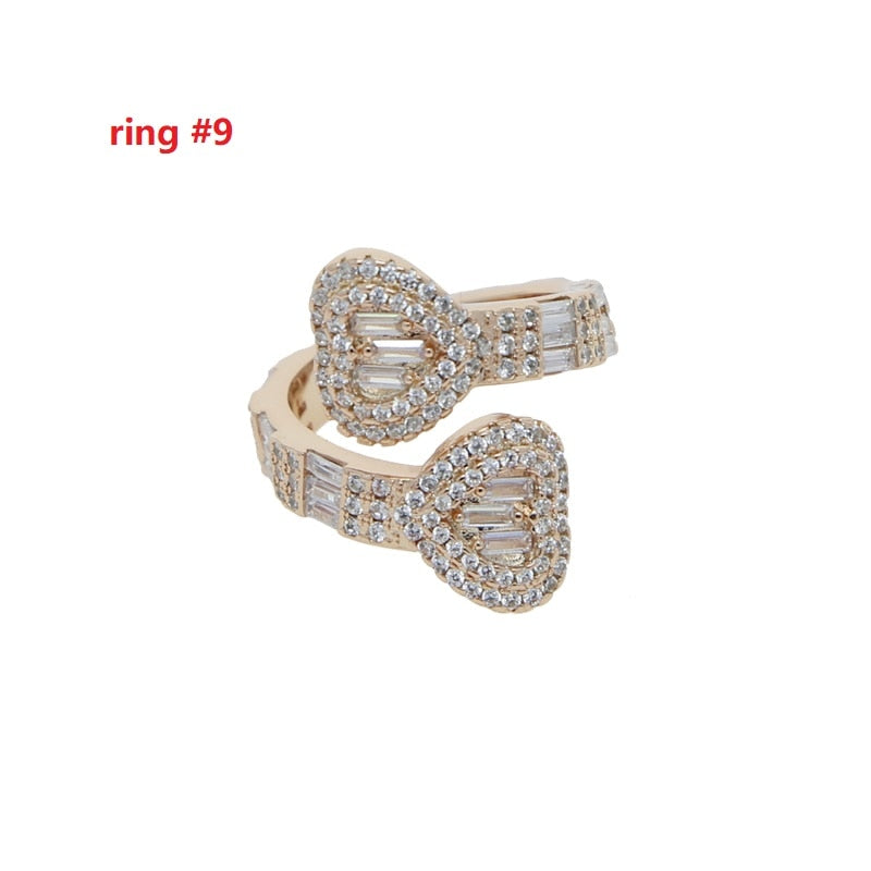 Dazzling Geometric Classic Heart-Shaped Bracelet