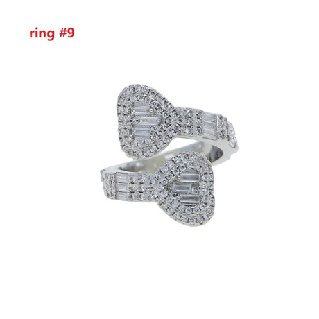 Dazzling Geometric Classic Heart-Shaped Bracelet