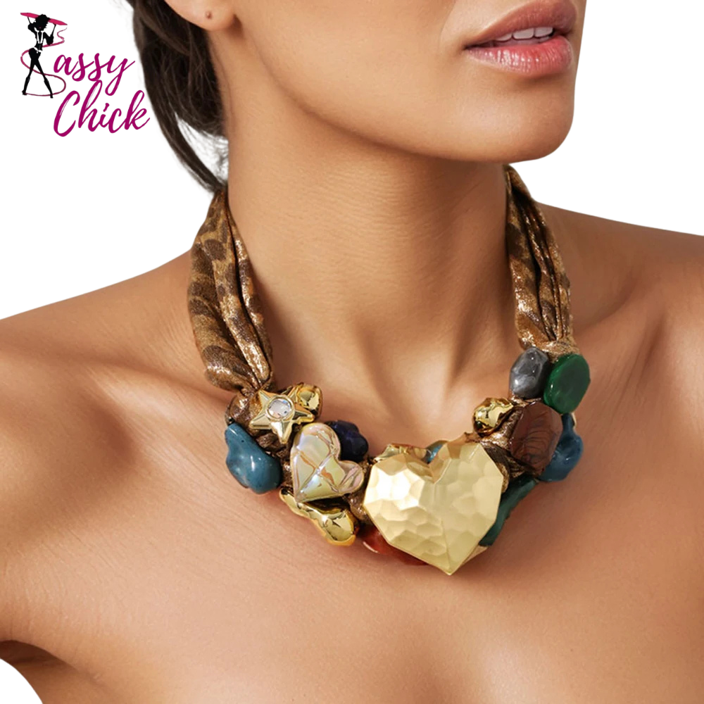 Statement Beads Necklace with Heart Pendant Elegant Jewelry