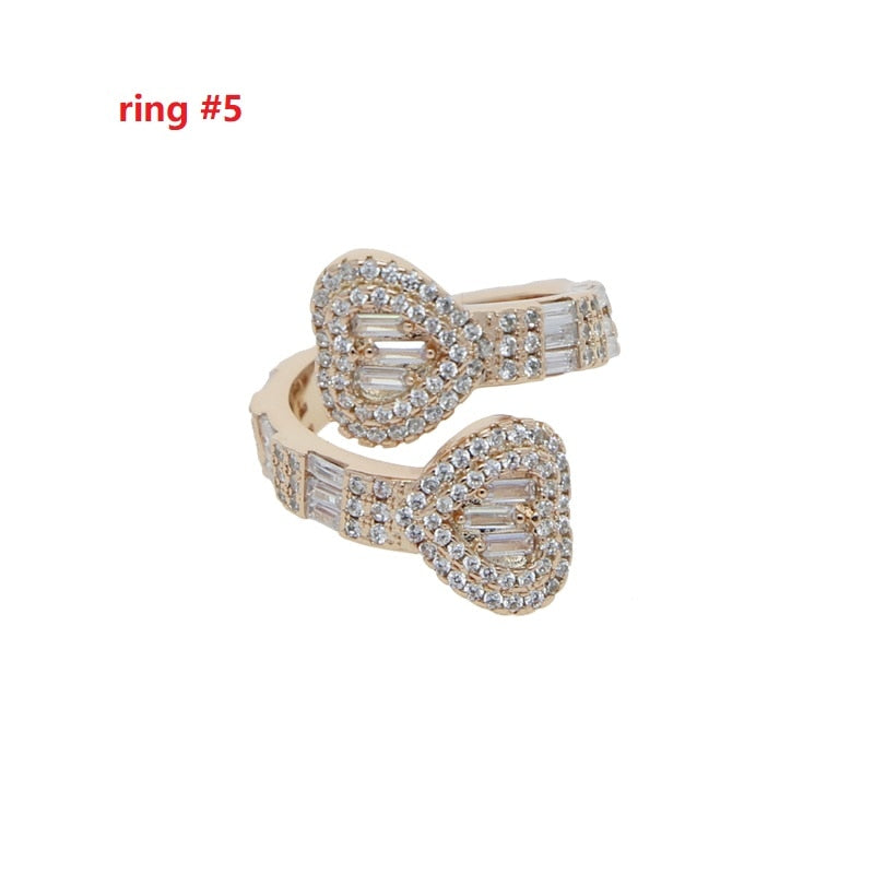 Dazzling Geometric Classic Heart-Shaped Bracelet