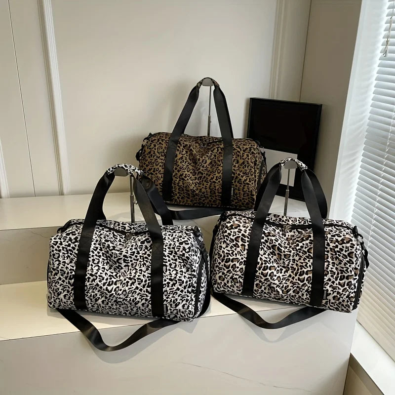 Fashionable Lady's Leopard Print Large Capacity Travel Bag