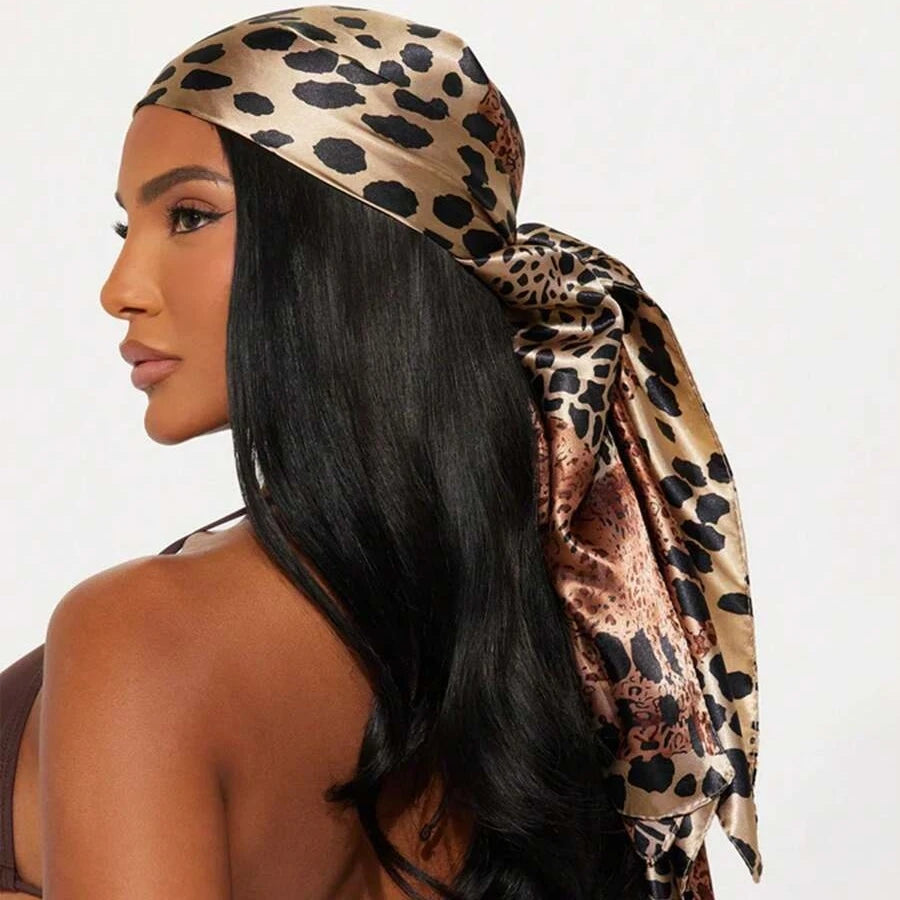 Model Using Square Leopard 90*90cm Printed Scarf Scarf Headband
