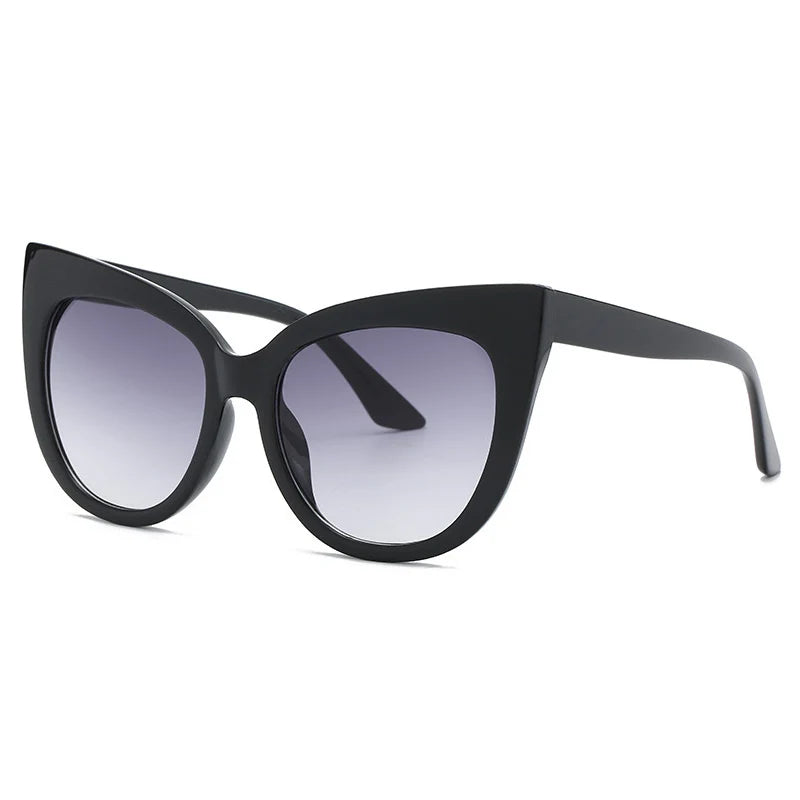 black frame gradient black lens sunglasses