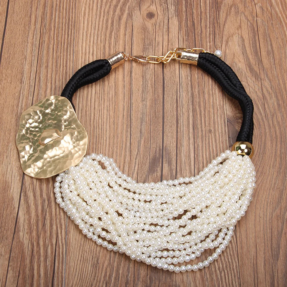 Statement Vintage Pearls Necklace