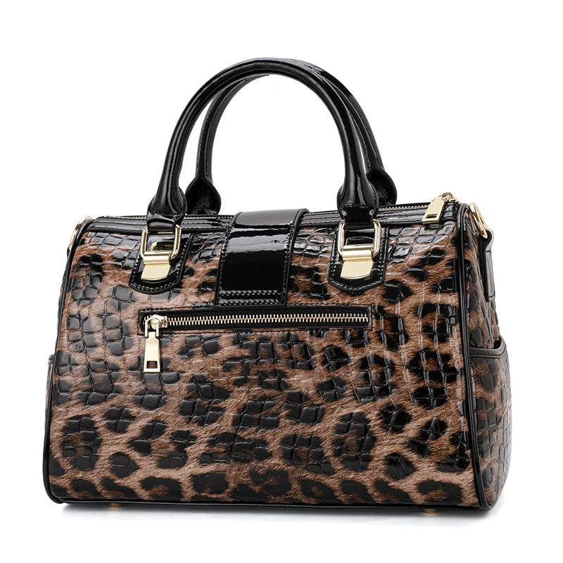 Trendy Leopard Woman Handbag back view