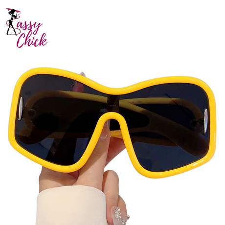 Trendy Oversize Square Designer Women's Shades Sassy Chick Logo