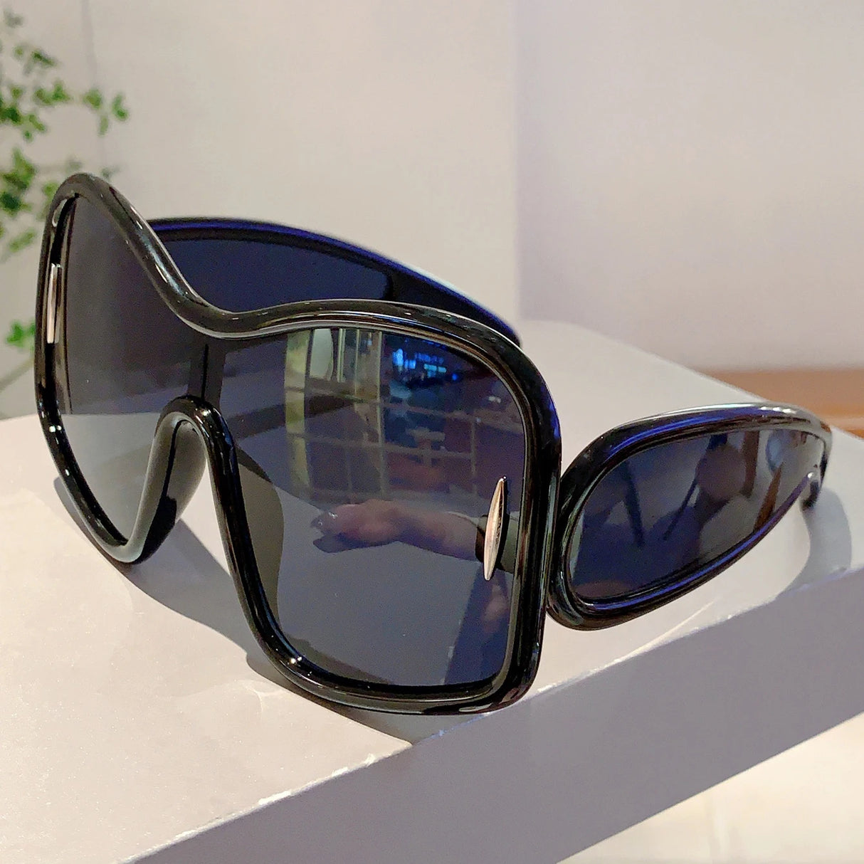 black Trendy Oversize Square Designer Women's Shades