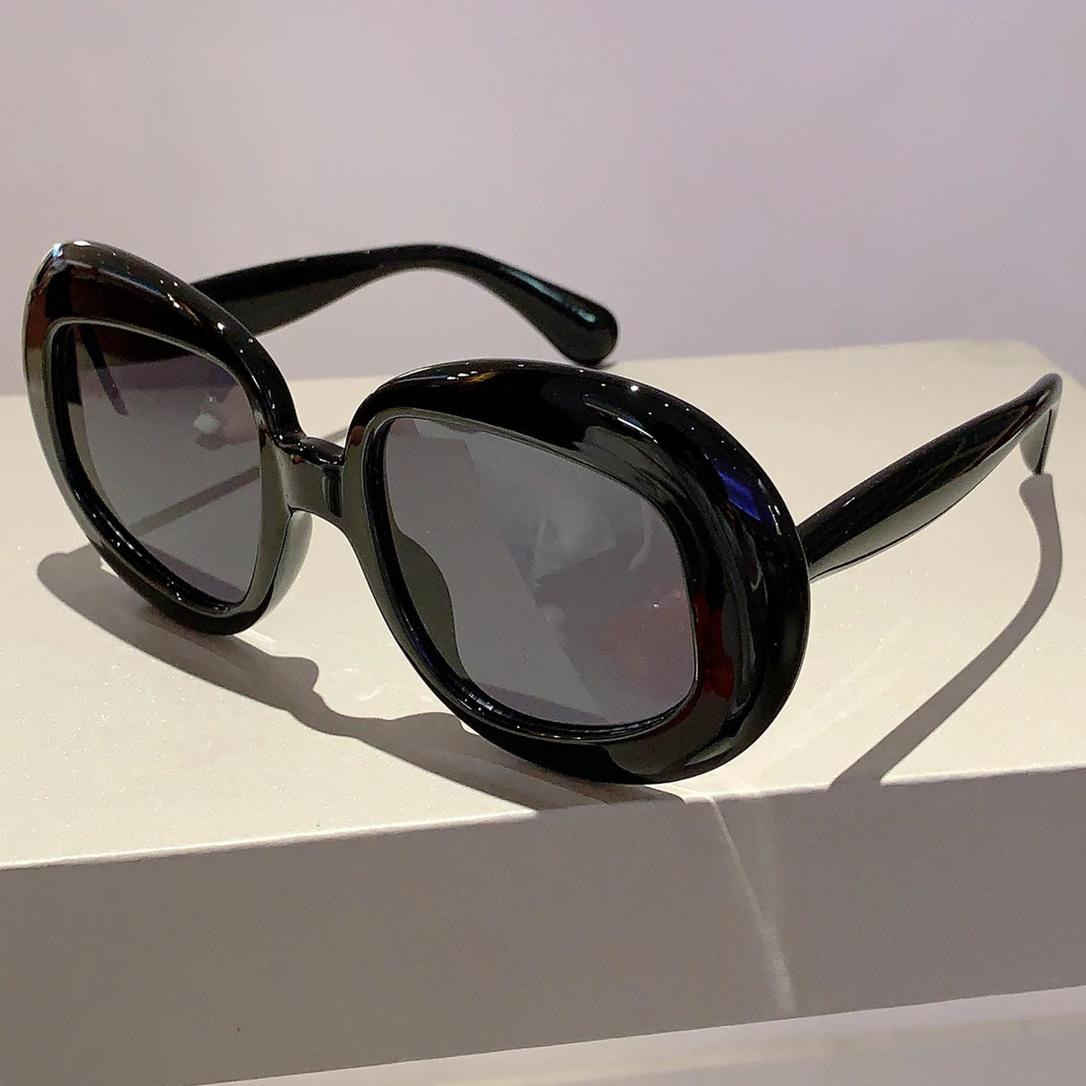 Black Trendy Stylish Gradient Oversized Sunglasses
