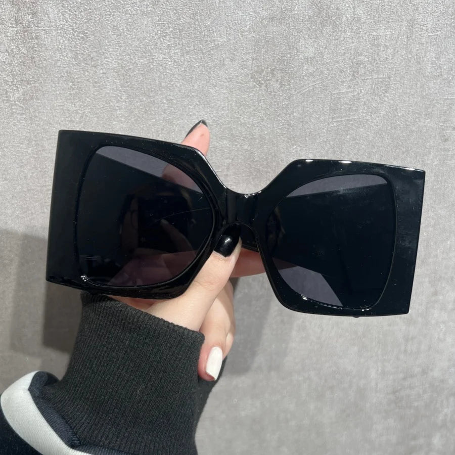 Black Versatile Stylish Casual Face-Shaping Women's Sunglasses