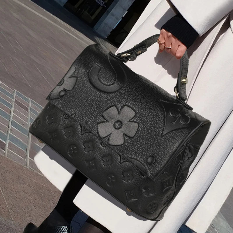 model using Versatile Summer Floral Handbag
