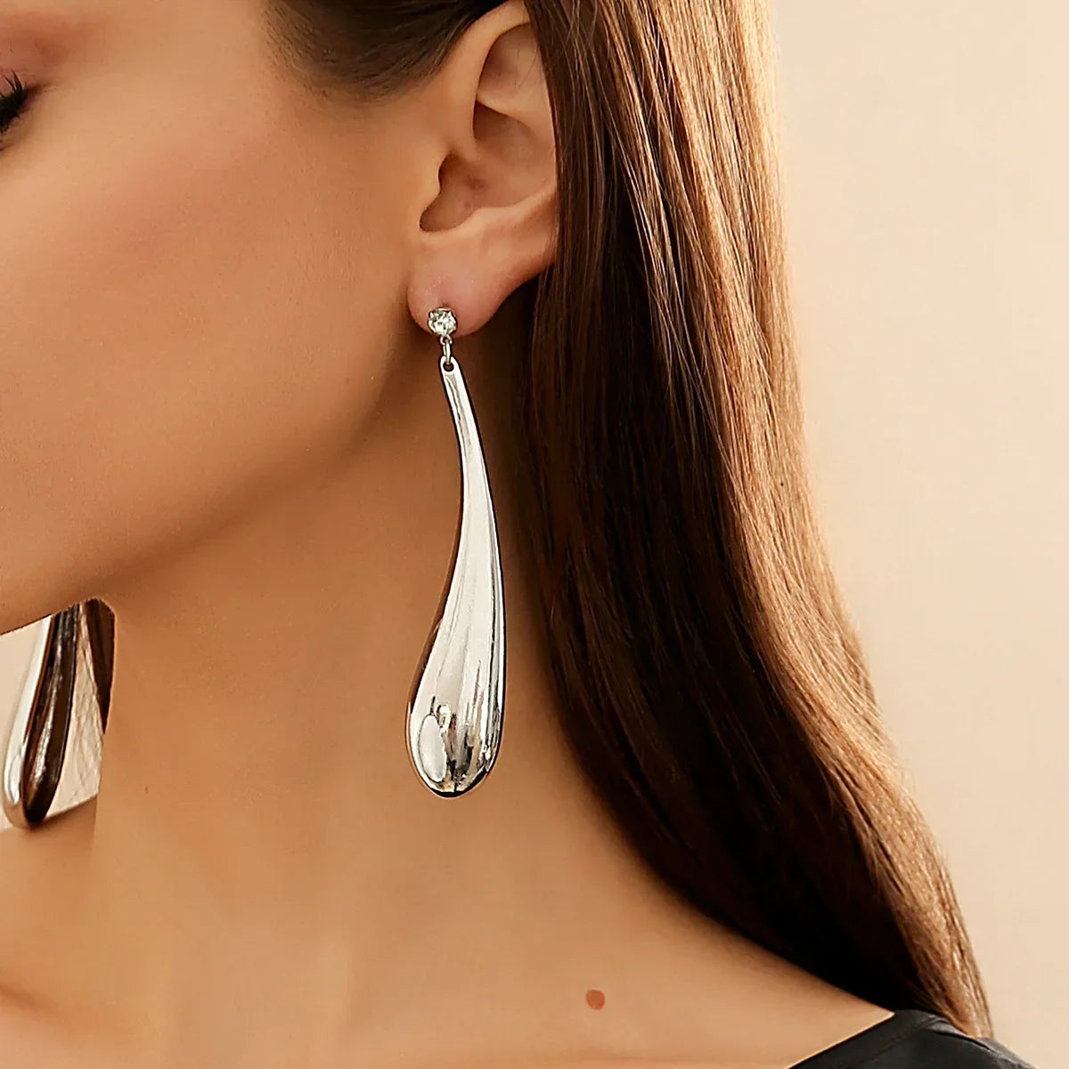 silver water drop earrings