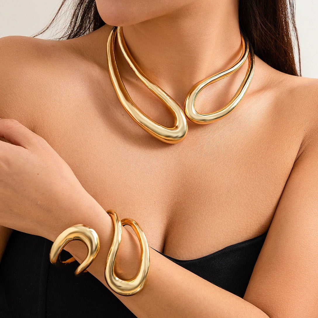 Women Goth Adjustable Chunky Big Open Torques Choker