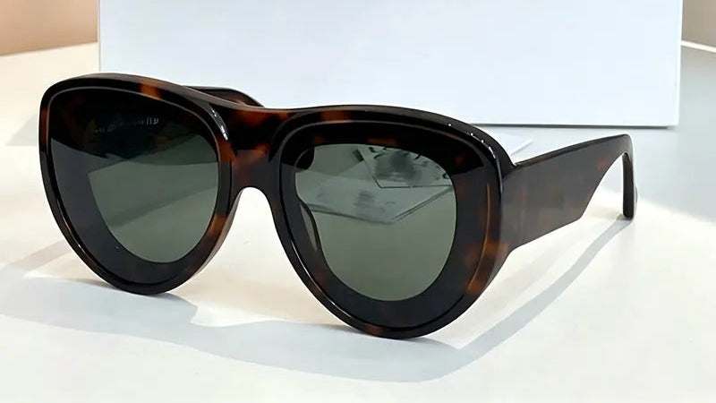 Leopard Women's Thick Oversized Cat Eye Sunglasses