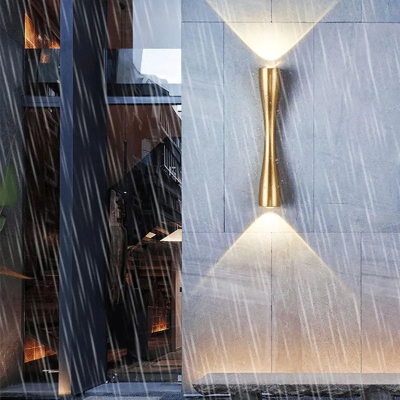 Modern minimalist IP66 waterproof outdoor wall lamp with Nordic design