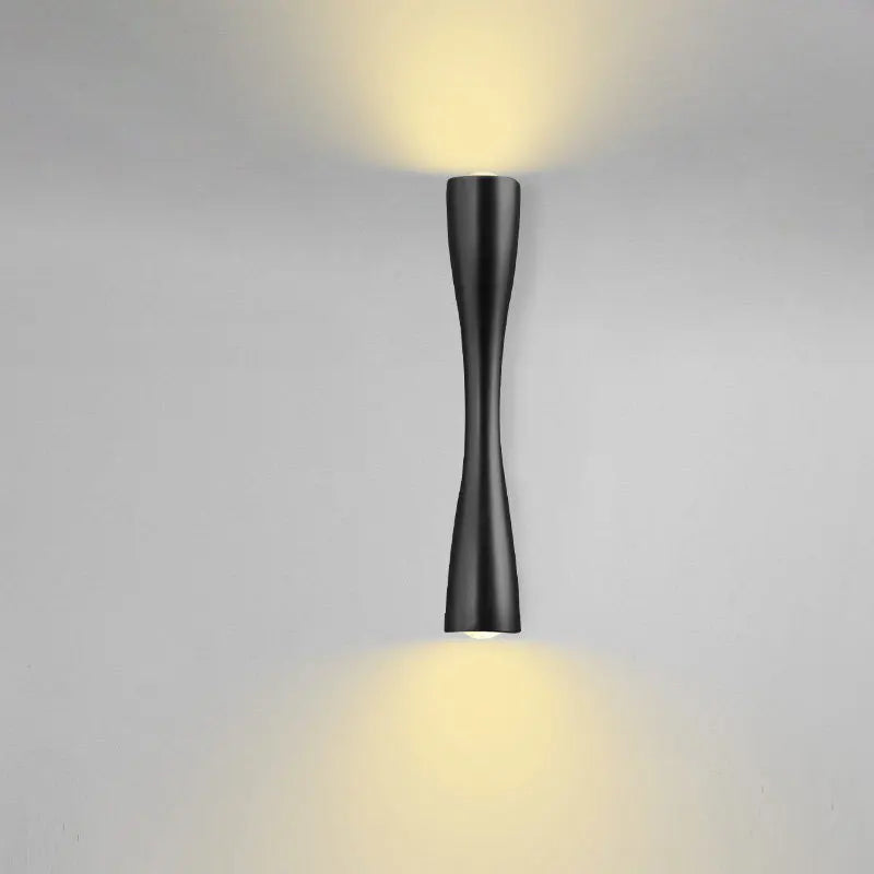 Modern minimalist IP66 waterproof outdoor wall lamp with Nordic design