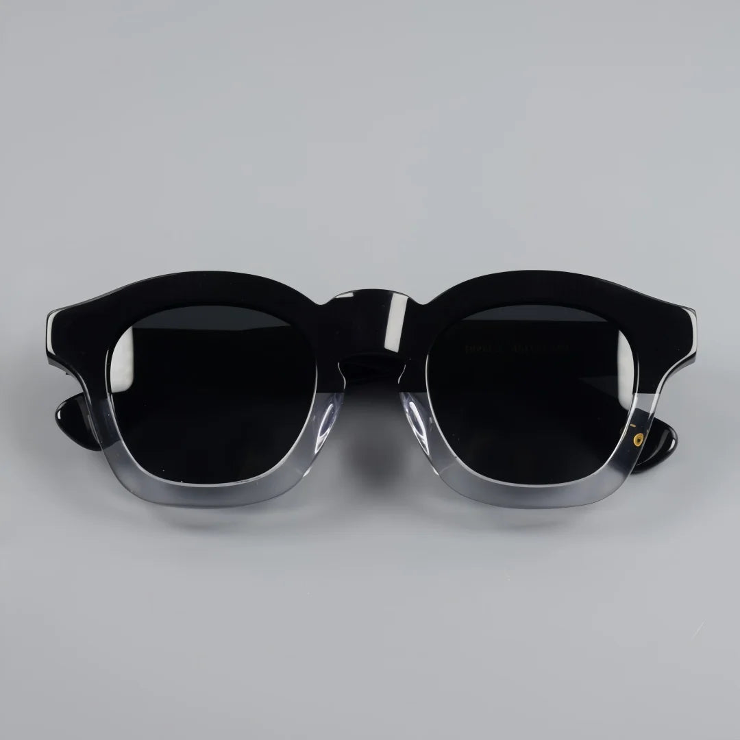 Retro square frame sunglasses with polarized UV400 lenses for men and women