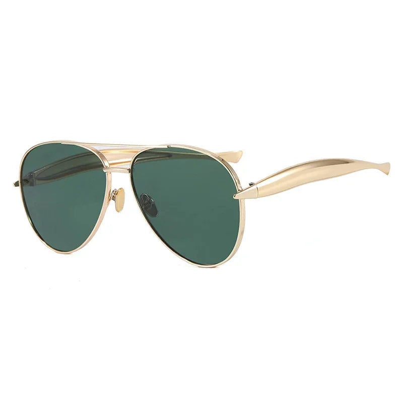 Vintage metal pilot sunglasses with UV400 lenses for men and women