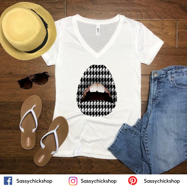 B&W Lips V-Neck - Shop Sassy Chick
